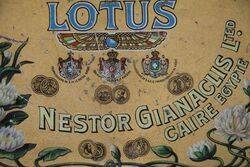 COL Lotus Nestor GIanaclis Caire Egypte Tobacco Tin 