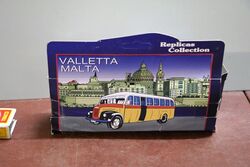 Classic MALTA Bus Die Cast Model