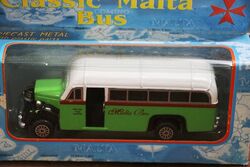 Classic MALTA Bus Die Cast Model