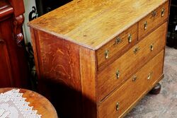 Early C19th Antique 4 Drawer Oak Chest of Small Dimensions 