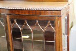 Early C20th Mahogany 2 Door Display Cabinet  