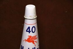 Genuine  Mobiloil AF 40 Tin Top and Dust Cap