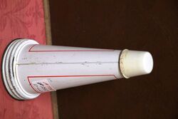 Genuine  Mobiloil BB 50 Tin Top and Dust Cap