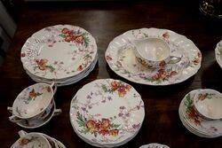 Lovely Quality Royal Doulton Sherborne Dinner Service  