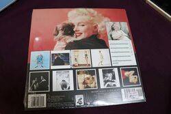 MARILYN CALENDAR 2005