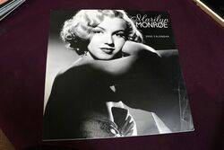 MARILYN CALENDAR 2002