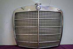 Mercedes Benz Grille #