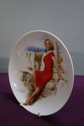 Merilyn Monroe Art work Plate By Chris Notarile 