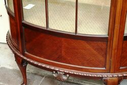 Quality Antique Mahogany Bow Front Display Cabinet 