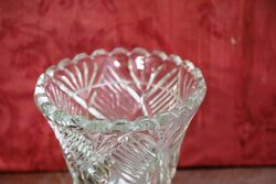 Quality Cut Glass Crystal Vase 