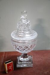 Regency cut glass bonbonniere, with a domed cover. #