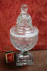 Regency cut glass bonbonniere with a domed cover 