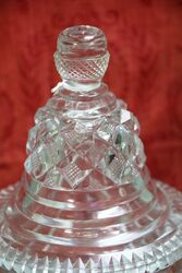 Regency cut glass bonbonniere with a domed cover 