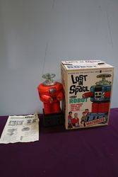 Remco 1966 Lost in space Motorized Robot Battery Operated 