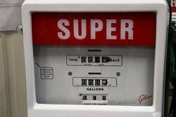 Retro Gilbarco Salesmaker Petrol Pump In BP Livery 