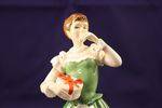 Royal Doulton +quotmerry Christmas+quot figurine