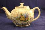 Sadler Crinoline Tea Pot