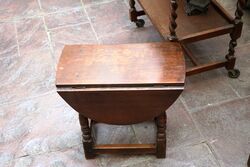 Small Early C20th Oak Gateleg Table #