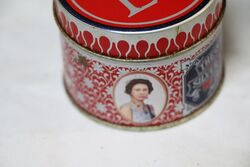 The Queenand39s Silver Jubilee 1977 Pictorial Tin