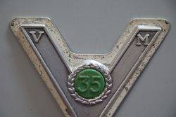 Veteran Motorists 35 Car Badge