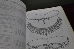 Victorian Jewllery a Compendium of Over Four Thosand Pieces of Jewellery 