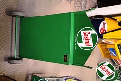 Vintage Castrol Wakefield 