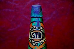Vintage Castrol Wakefield Embossed Bow Tie Quart Oil Bottle