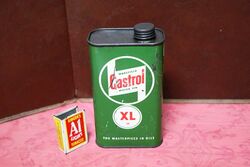 Vintage Castrol Wakefield XL 30 Motor Oil 1pint Tin.