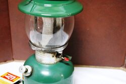 Vintage Coleman 201 Kerosene Lantern Collectable