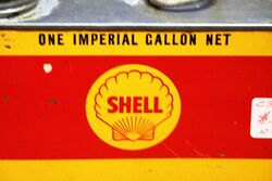 Vintage Early Shell Vitrea Oil 31 One Gallon Tin