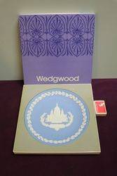Vintage English Wedgwood Christmas 1972 Plate With Original Box