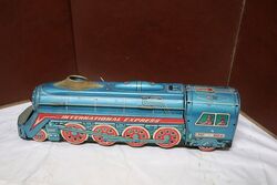 Vintage International Express Loco MF804.