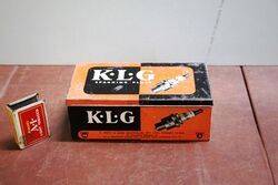 Vintage K.L.G. Sparking Plugs Packaging Tin. Vintage K.L.G. Sparking Plugs Packaging Tin.