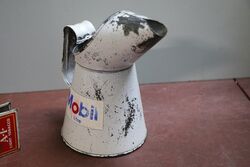 Vintage Mobil One Half litre Oil Pourer