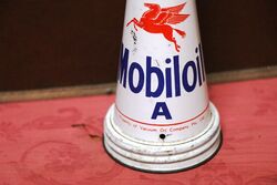 Vintage Mobiloil A 30 Tin Top and Dust Cap