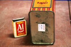 Vintage Rawleighand39s Pyrethro Fly Killer 40 Fluid Oz Tin