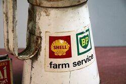 Vintage ShellBP Farm Service One Quart Pourer