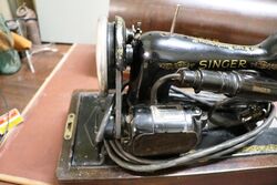 Vintage Singer ED788363 Electric Sewing Machine